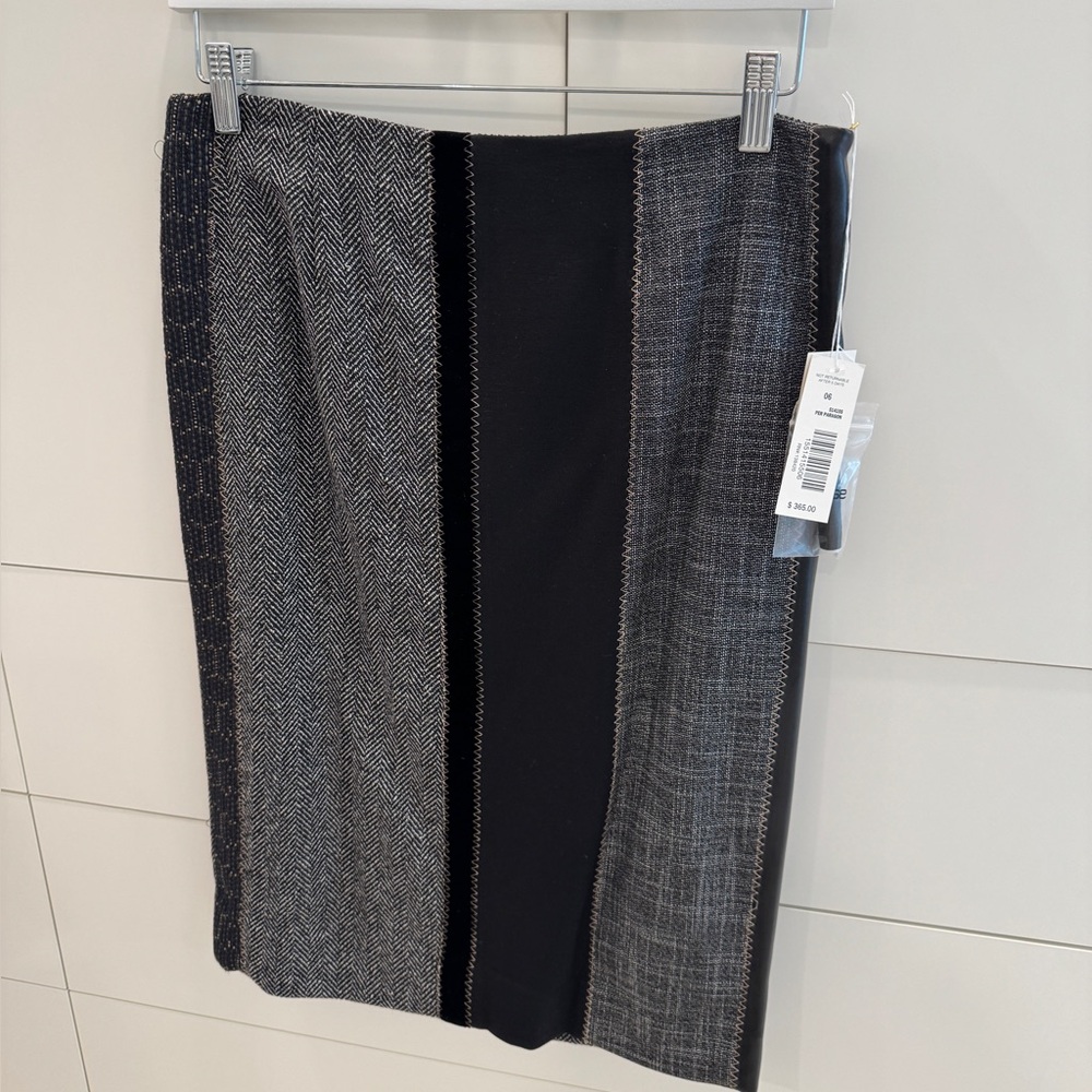 Per Se Black and Gray Multi Patterned Pencil Skirt - Size 6
